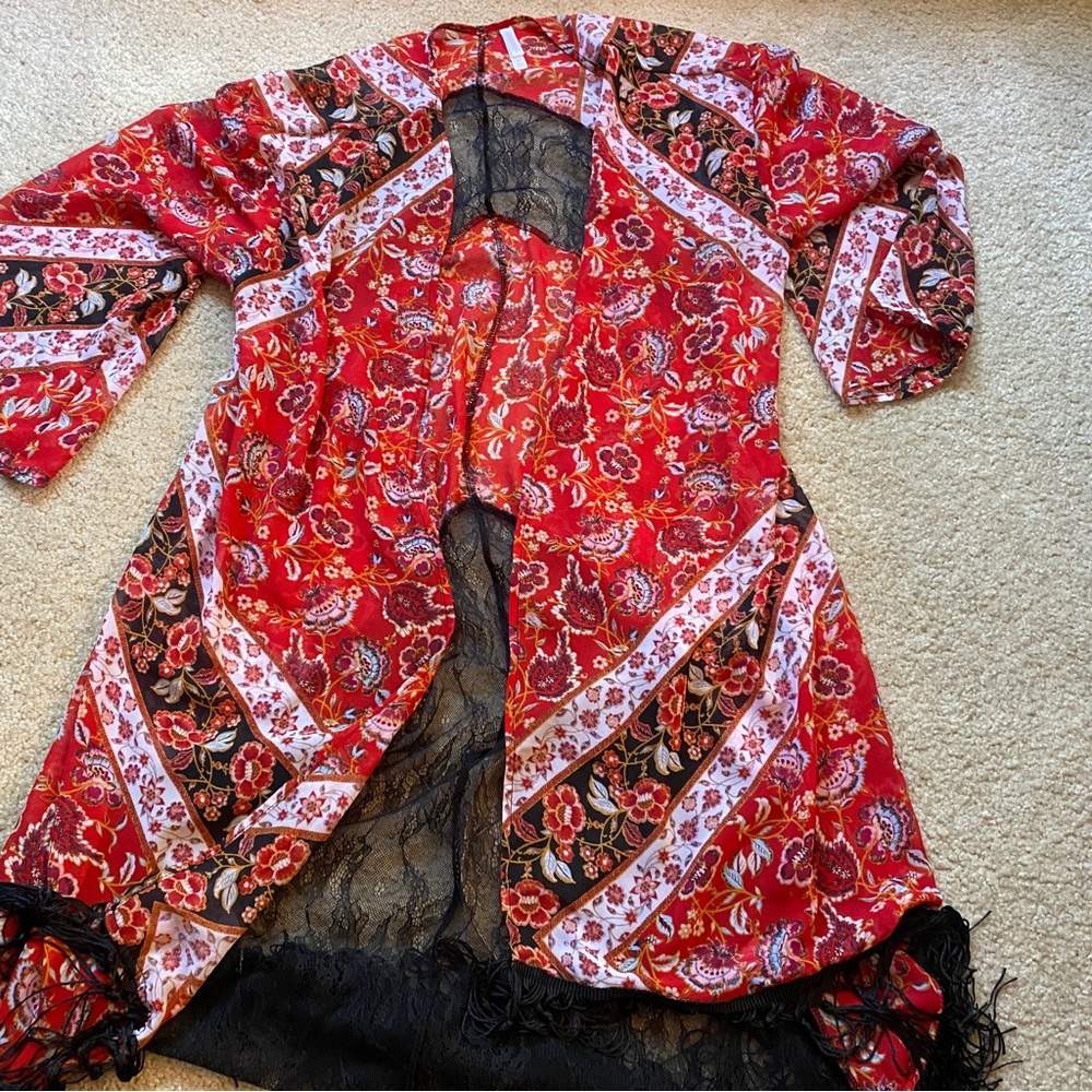 Coverup, Floral Red w/Black Lace